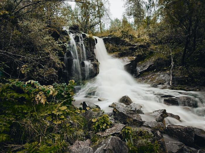 Waterfalls, long exposure and a little color correction - Tourism, Light, Drive, Mobile photography, The photo, Travels, Camping, Long exposure, Russia, Color correction, Road trip, Waterfall, Novosibirsk, Novosibirsk region, Travel across Russia, The rocks, Longpost