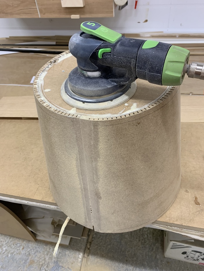 рис.10 Достаём заготовку, сошлифовываем примерно 1мм толщины вокруг стыков.