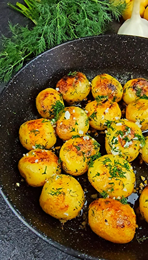 New potatoes with garlic and dill - Recipe, Snack, Longpost, Food, Roast potatoes