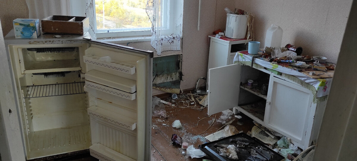 Посёлок-призрак Нял у железной дороги на крайнем севере. Пятиэтажка посреди гор и озёр заполярья Крайний север, Поселок, Заполярье, Железная дорога, Заброшенное, Яндекс Дзен, Длиннопост Посёлок-призрак Нял у железной дороги на крайнем севере. Пятиэтажка посреди гор и озёр заполярья Крайний север, Поселок, Заполярье, Железная дорога, Заброшенное, Яндекс Дзен, Длиннопост