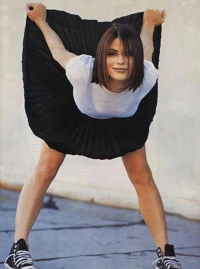 Famous photo of 32 year old Sandra Bullock, 1995 - Sandra Bullock, Actors and actresses, USA, Repeat, The photo, 90th, Celebrities, Girls