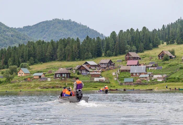 In the taiga without roads or electricity. How people live in the village of Ust-Anzas - My, Travels, Travel across Russia, Village, Taiga, Kemerovo region - Kuzbass, Russia, The photo, Ethnography, Village, Gornaya Shoria, Mrassu, River, Longpost