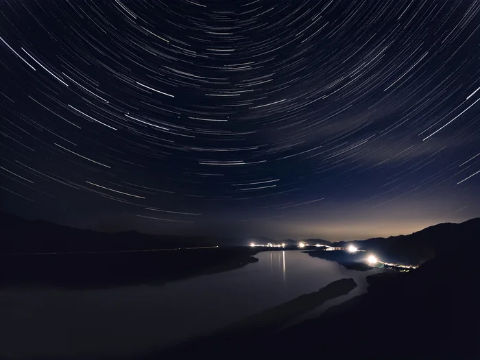 Star trails - My, Mobile photography, Night, The photo, Lightroom, Buryatia, River, Stars, Landscape, Long exposure