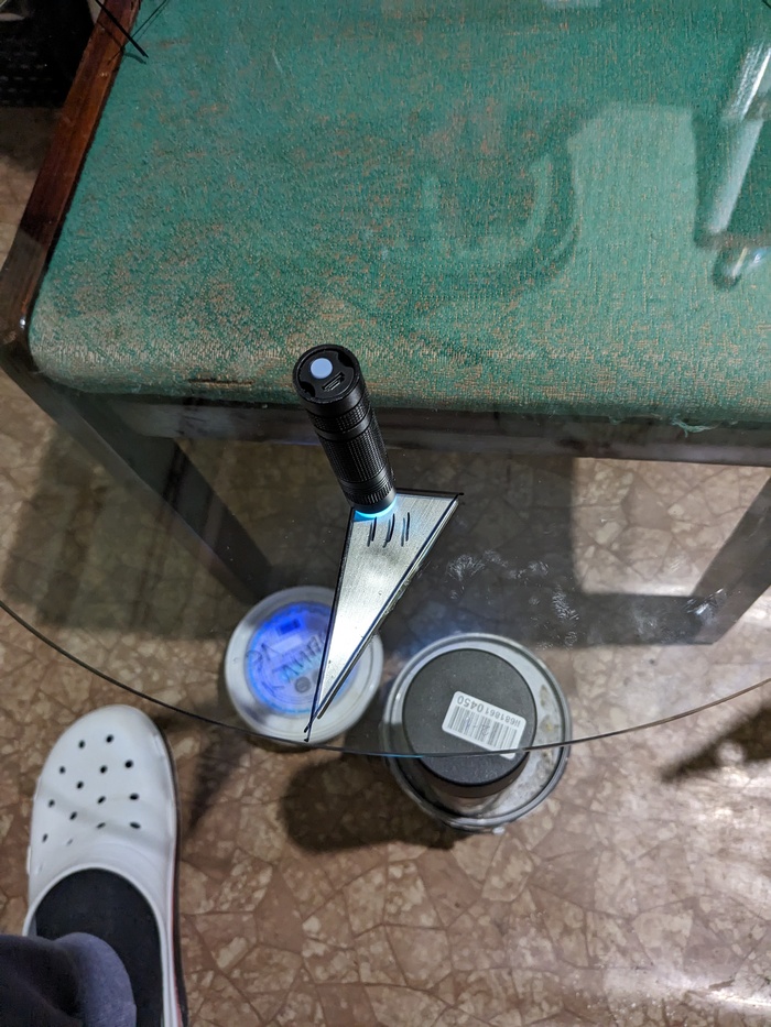 Надо подумать еще над формой вкладышей, но пока лучше идей нет. Опасненько!