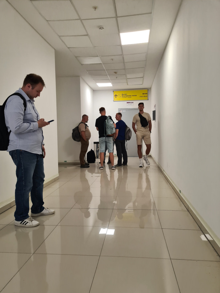 Трназит во Владивостоке.