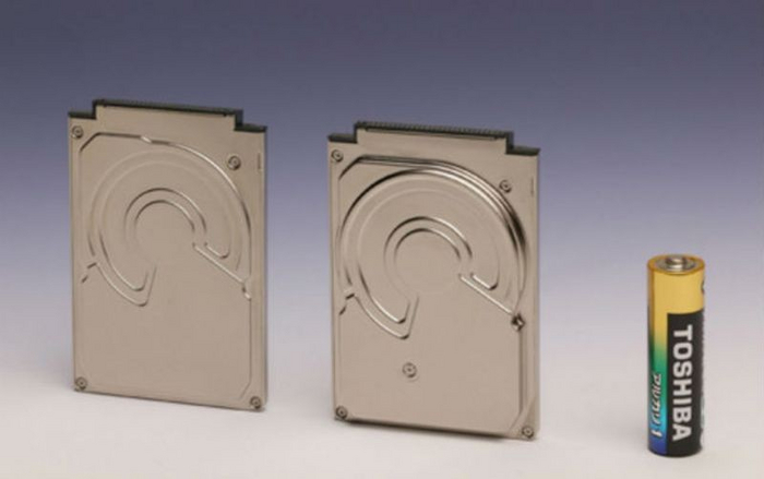 1,8- PMR- Toshiba MK4007GAL  MK8007GAH