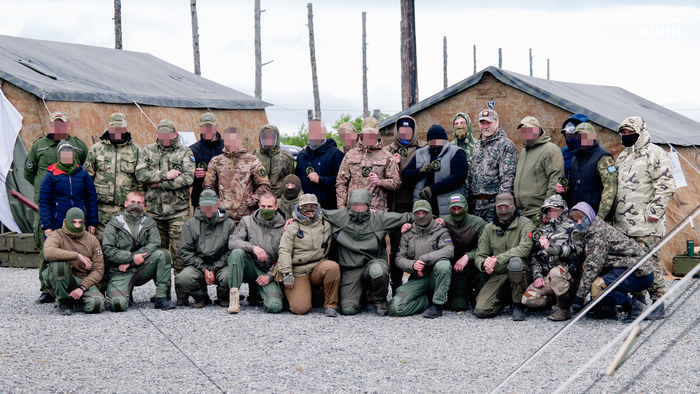 " "   - .   "" -,    ,  ,    