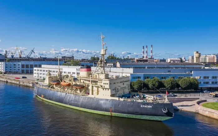 Icebreaker Museum Krasin (part 1) - My, Saint Petersburg, sights, Museum, Icebreaker, Icebreaker Krasin, Lieutenant Schmidt Embankment, Warships, Ship, Longpost