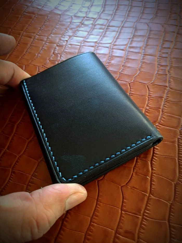 Mini wallet from the “size is not important” series - My, Leather products, Wallet, Handmade, Natural leather, Lockeray, Longpost, Needlework without process