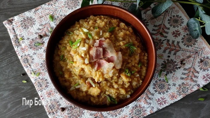 Red lentils with bacon. Delicious lunch in 20 minutes! - My, Recipe, Lentil, Bacon, Second, Porridge, Serving dishes, Hastily, Longpost, Food, Preparation