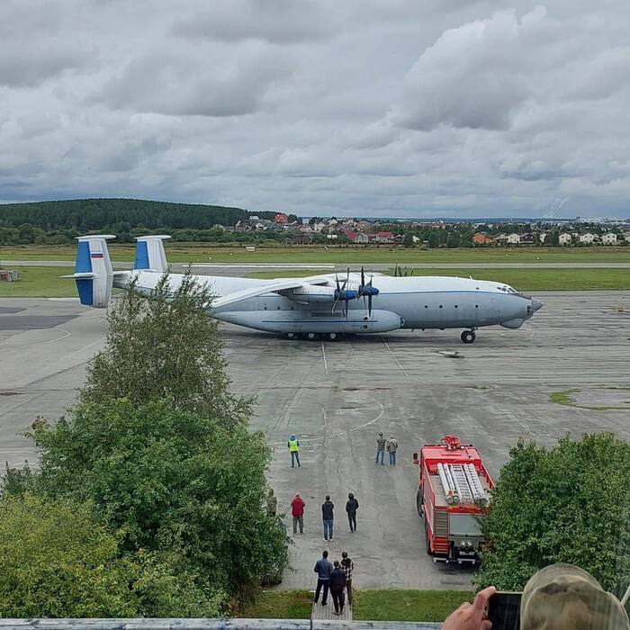 Last landing - Aviation, Museum of technology, Military aviation, Transport aviation, Transport, The airport, Spotting, Yekaterinburg, The photo, Video, Vertical video