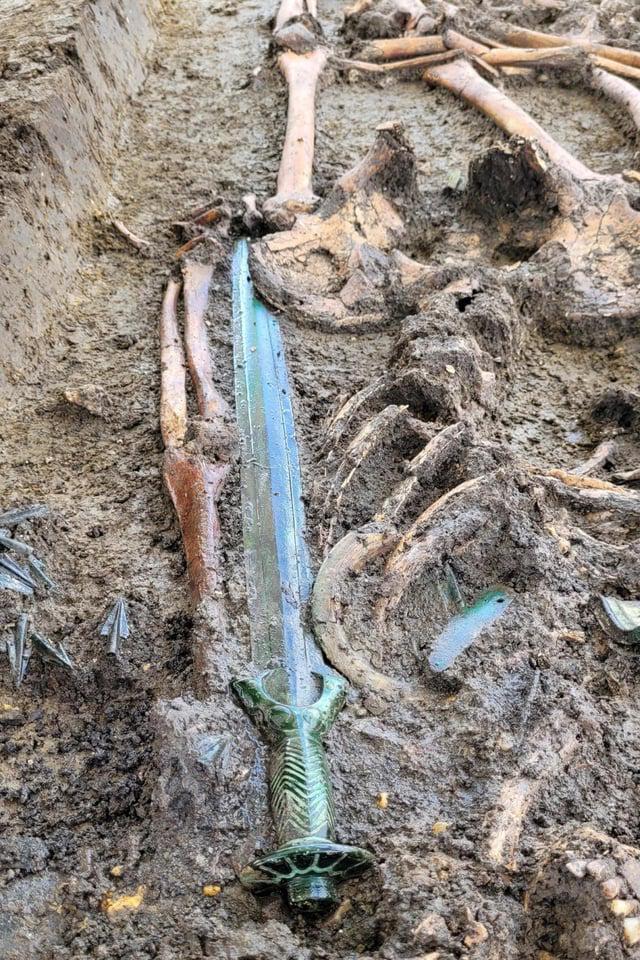 A perfectly preserved 3,000-year-old sword was found in Germany - Excavations, Archaeological excavations, Ancient excavations, Germany, Sword