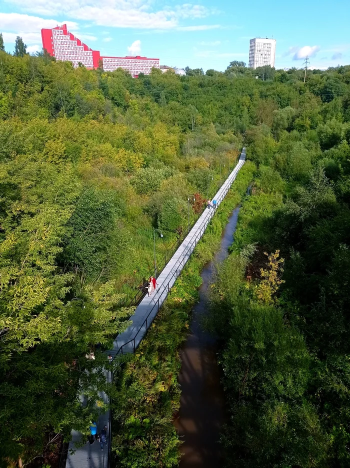 Pedestrian path under the old tram bridge. G. Perm - My, Permian, Perm Territory, Mobile photography