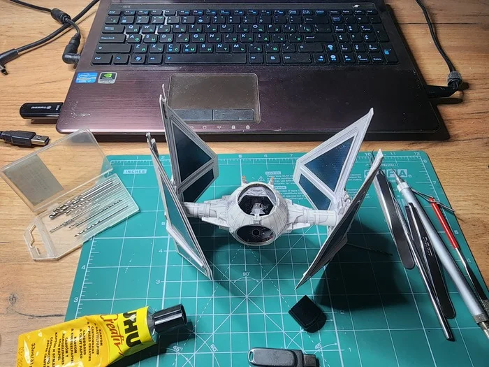 TIE Interceptor. Модель от UHU02 - Моё, Papercraft, Да пребудет с тобой сила, Star Wars, Хобби, Бумага, Поделки, Космос, Фантастика, Моделизм, Своими руками, Рукоделие с процессом, Длиннопост