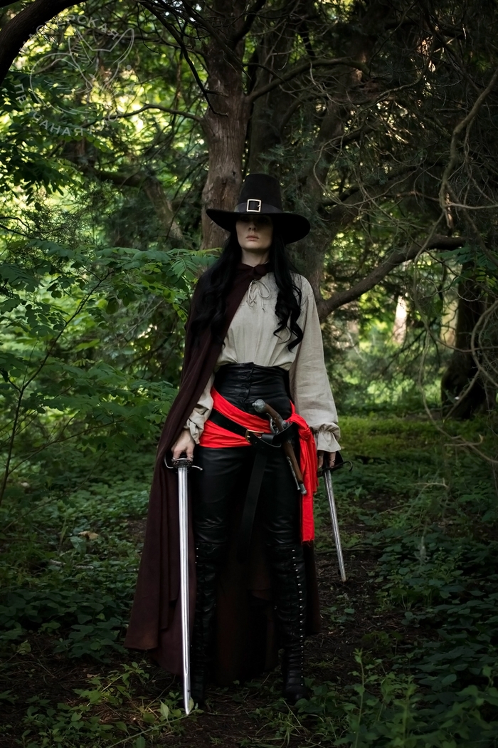   - ,     ,  ,  , Witch Hunter,  , ,  ,   , , 