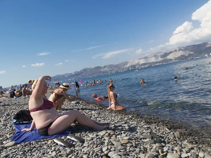 Models of the Black Sea coast - My, Girls, Fashion model, Beach, Bikini, Swimsuit, Girl in glasses, The photo