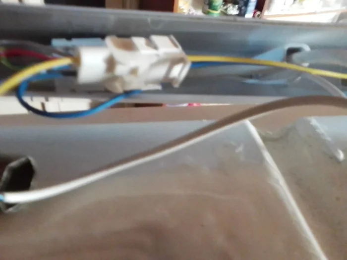 Hurray!!! It's working! - My, Repair of equipment, Refrigerator, Breaking, Need help with repair, With your own hands, Summer residents, Repair shop, Refrigerator repair, Longpost, Needlework with process