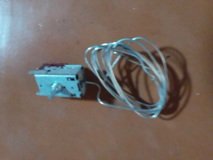 Hurray!!! It's working! - My, Repair of equipment, Refrigerator, Breaking, Need help with repair, With your own hands, Summer residents, Repair shop, Refrigerator repair, Longpost, Needlework with process