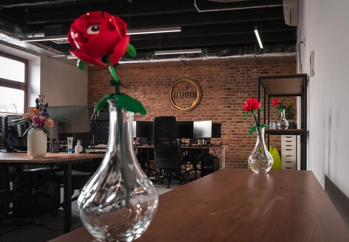 Офис студии. Фото с оффициального сайта.