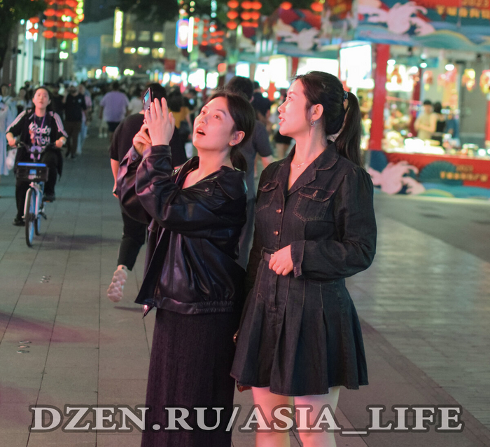 Китайские Туристки в Гуанчжоу