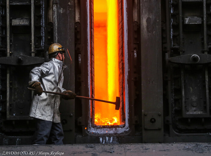 Из серии «Именно они делают Россию великой» - снято мной на «Уральская Сталь»