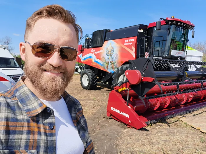 5 new agricultural equipment at the Plowing Championship in the Saratov region... - My, Agroscout360, Agronews360, Saratov, Agricultural machinery, Сельское хозяйство, Tractor, Combine harvester, Longpost