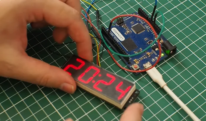 Seven-segment indicator WeAct TM1652 0.8 for watch assembly and more - Electronics, Chinese goods, AliExpress, Arduino, Products, Homemade, With your own hands, Assembly, Workshop, Longpost, YouTube (link)