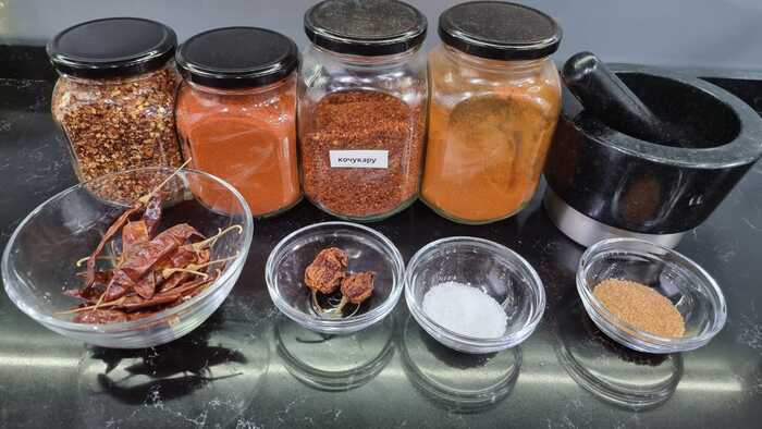  .    30000 .   .   10000 .    100000 . .     80.   1500000-2000000 . . .