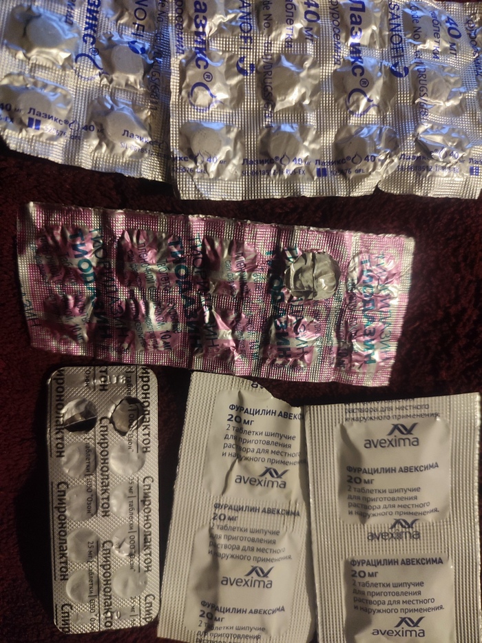 Как то я писал тут что чуть не умер от ножа в ухе. Разгадка