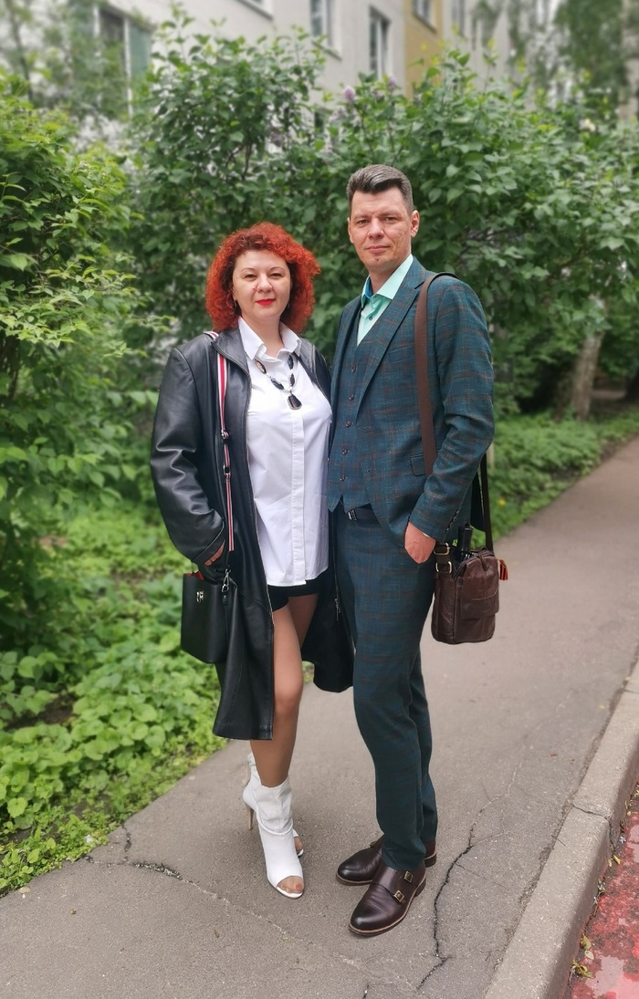 август 2023 года, в браке с 2000 года