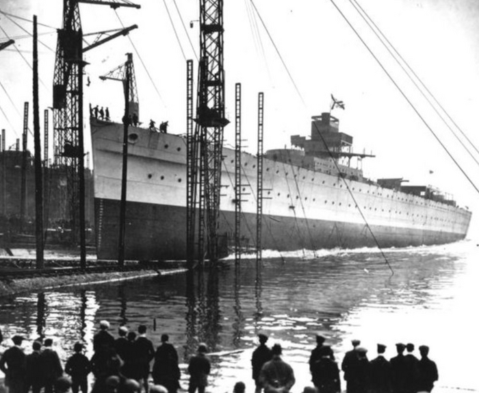 -  HMAS Australia (II)   ,      .