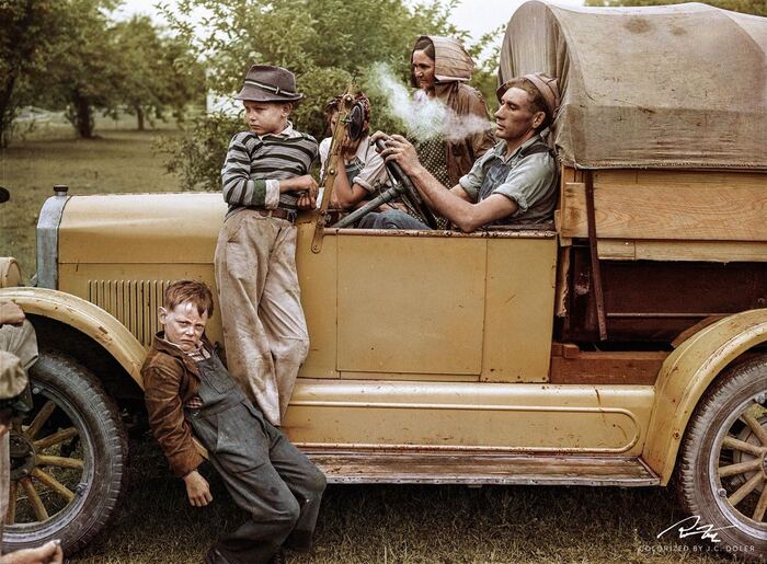 A blue-collar family from Texas during cherry picking season. - The photo, Colorization, USA, Michigan, 1940