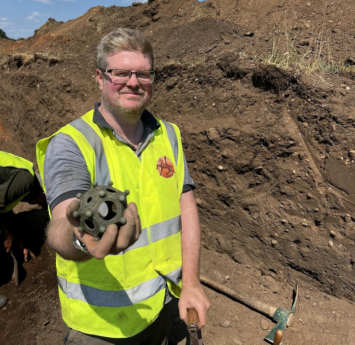 Ричард Уоттс, обнаруживший додекаэдр. Изображение: NDAG