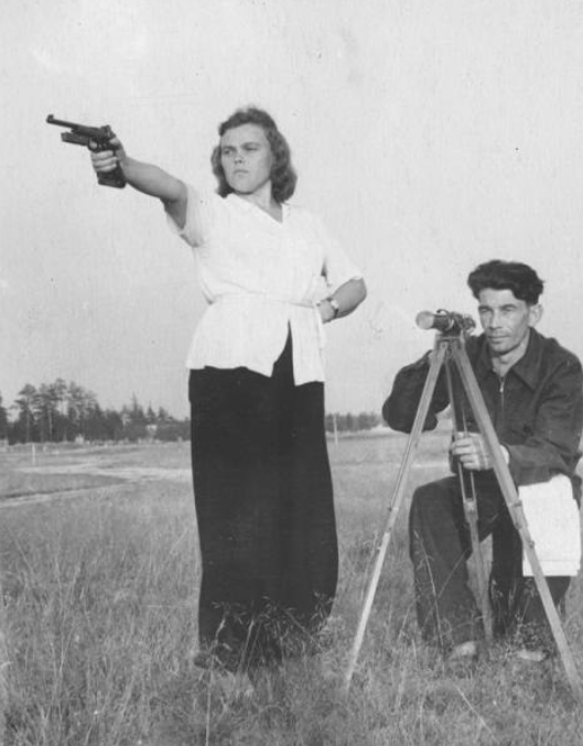 And without glasses... - Master of Sport, Old photo, Women, Sport shooting