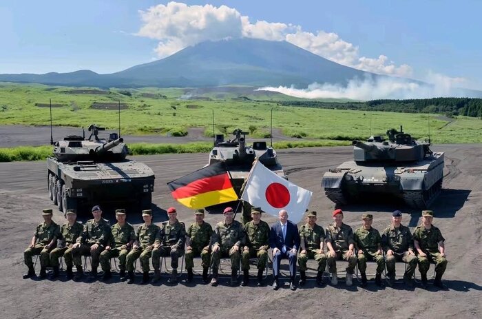 <!--noindex--><a href="https://pikabu.ru/story/tak_stopye_11728872?u=https%3A%2F%2Ftwitter.com%2FFunkerActual%2Fstatus%2F1825956723557101589%2Fphoto%2F2&t=https%3A%2F%2Ftwitter.com%2FFunkerActual%2Fstatus%2F1825956723557101589%2F...&h=0c9bcffc27f71ee40ca876adff8887641631191f" title="https://twitter.com/FunkerActual/status/1825956723557101589/photo/2" target="_blank" rel="nofollow noopener">https://twitter.com/FunkerActual/status/1825956723557101589/...</a><!--/noindex-->