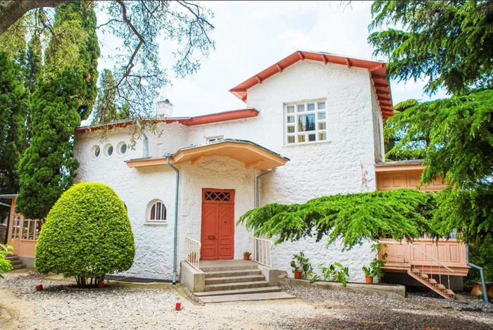 ���-����� �. �. ������ � ����