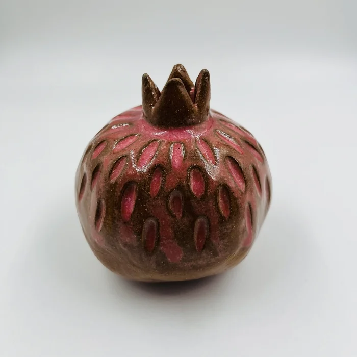 Ceramic vase Garnet - My, Garnet, Vase, Ceramics, Handmade, Longpost, Needlework without process