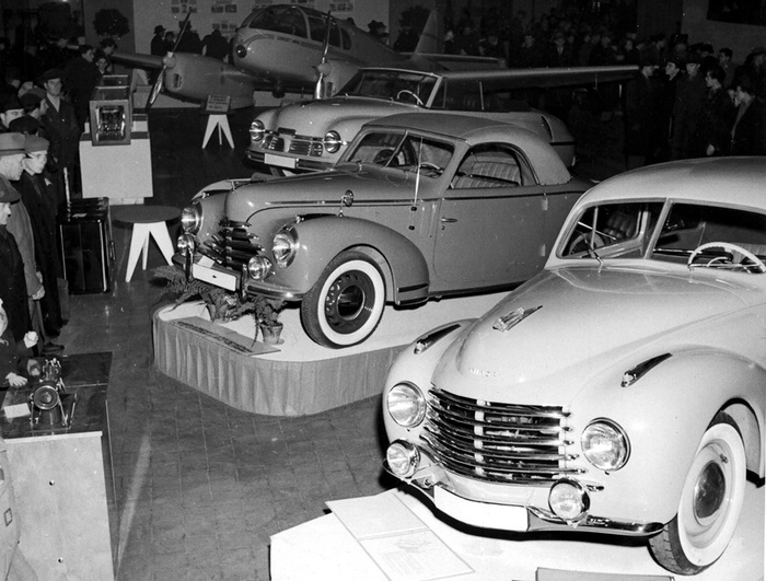 Aero Minor, Skoda 1101 Tudor и Tatra T600 — подарки Сталину на выставке в Праге перед отправкой в СССР.