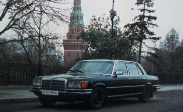 Один из Mercedes-Benz 450SEL, которым пользовался Брежнев, сохранился