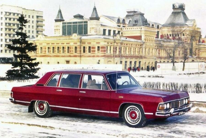 ГАЗ-14 Чайка, подаренная Леониду Брежневу на 70‑летие