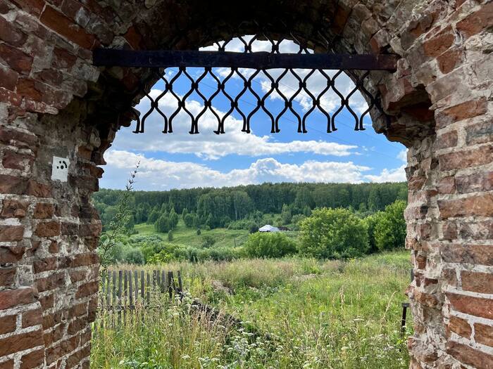 Ruins of the first stone temple of the Novosibirsk region - My, Travels, Tourism, Drive, Russia, Abandoned, Temple, Ruin, Novosibirsk, Siberia, Interesting places, Travel across Russia, Road trip, Cities of Russia, Longpost