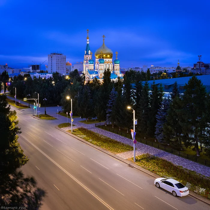 Lenin Street and Cathedral in Omsk - My, The photo, Russia, Landscape, Architecture, Evening, Omsk, Temple, Town