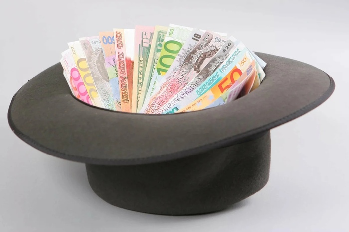 Налог на шляпы