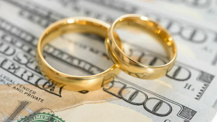 The girl tricked an elderly rich man into marrying her, and when he died, she received all the property. But relatives intervened - My, Court, Right, Law, Marriage, Divorce (dissolution of marriage), Fictitious marriage, Family, Marriage of convenience, Inheritance, Pregnancy