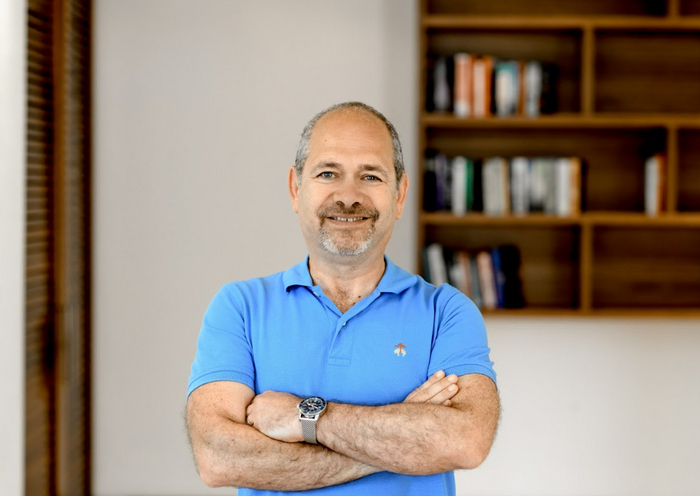    Flint Capital.(   :   )