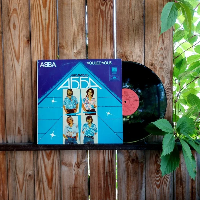 ABBA - Voulez-Vous - Abba, Vinyl, Plate, Vinyl records, Mobile photography, Melody