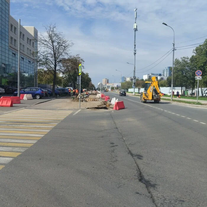 Из асфальтовых джунглей в плиточную экономику - Моё, Москва, Плитка, Ремонт, Сергей Собянин, Мигранты, Бордюр, Экономика, Бюджет, Налоги, Патент, Благоустройство, Туризм