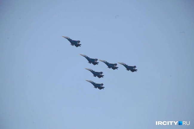 90th anniversary of the aircraft plant: Russian Knights show in the Irkutsk sky - Airshow, Russian Knights, The photo, Video, Su-30, Vertical video, Longpost