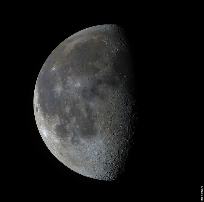 Colored Moon, August 25, 2024, 01:25 - My, moon, Astrophoto, Astronomy, Space, Starhunter, Anapa, Anapadvor