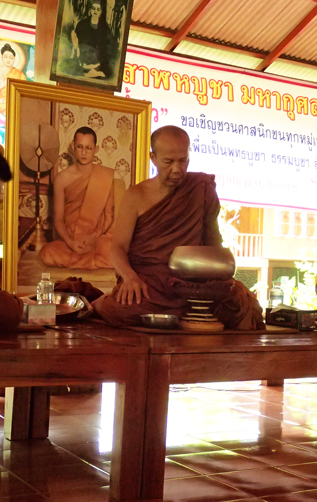 Life in a Buddhist monastery (1/2) - Buddhism, Monastery, Thailand, Longpost